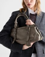 Prada Large leather tote bag - Image 6